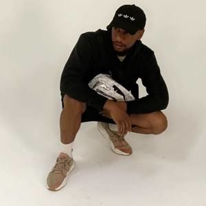 Meet your Posher, Dom